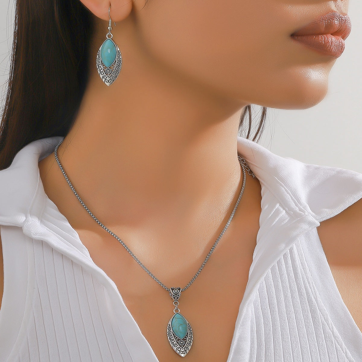 Blue Rhinestone Inlaid Turquoise Bohemian Personality Water Jewelry Set