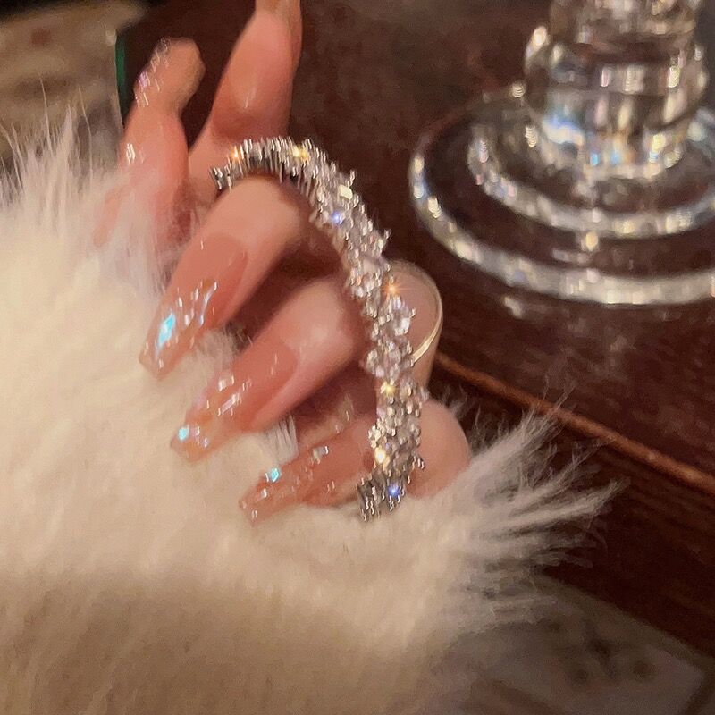 Women's High-grade Flash Zircon Simple Niche Exquisite Irregular Full Diamond Bracelet