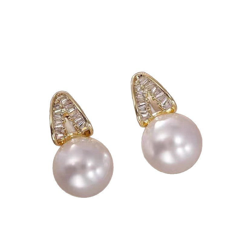 Women's Luxury Fashion Elegant Pearl Niche High-grade Zircon For Clasp Stud Earrings