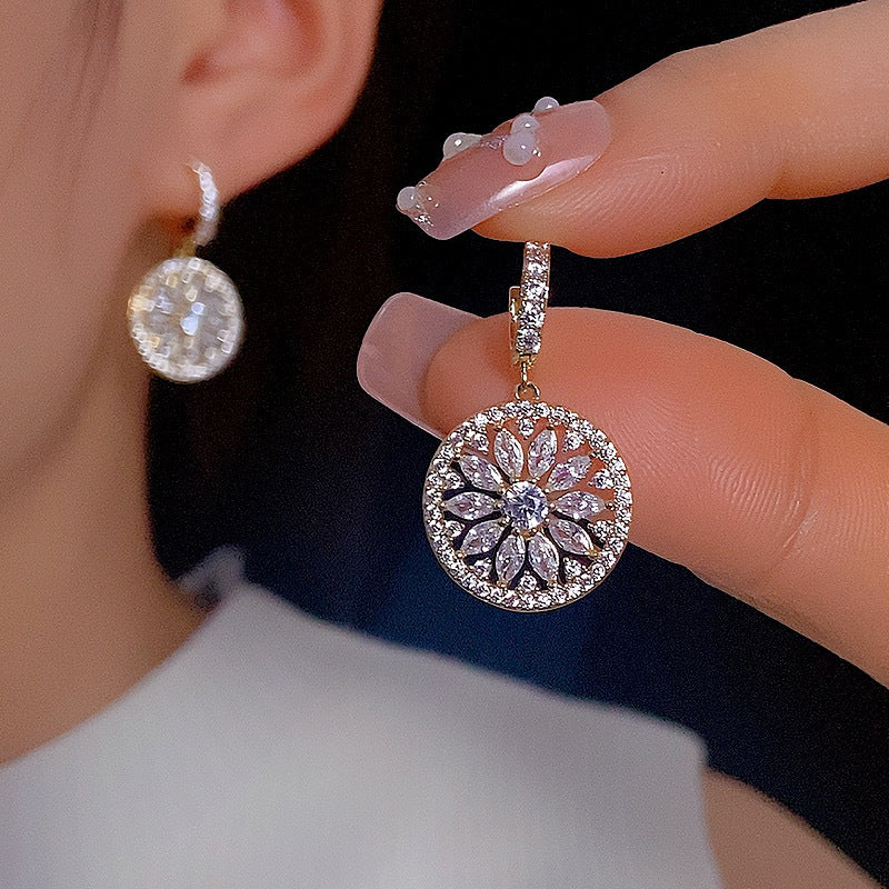 Design Round Clip Trendy Female Retro Affordable Luxury Ear Buckle