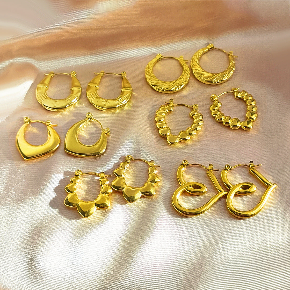 Women's Hydraulic Ear Hammer Pattern Minimalist Clip Light Rings