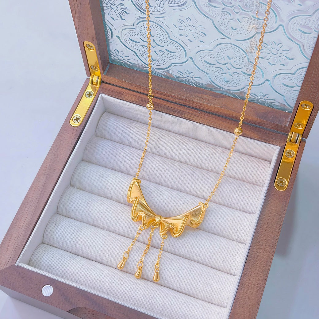 Ginkgo Leaf Variety Retro Affordable Luxury Fashion Design Necklace