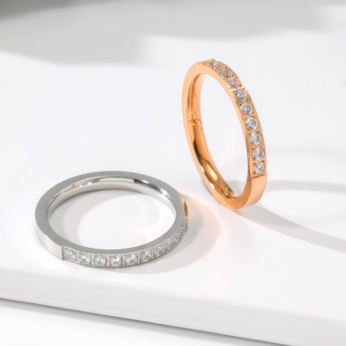Full Diamond Row Simple Light Luxury Ring