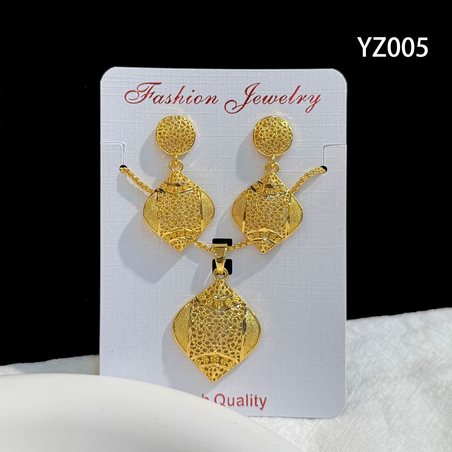 Love Heart Flowers Ear Medium Suit Pendants