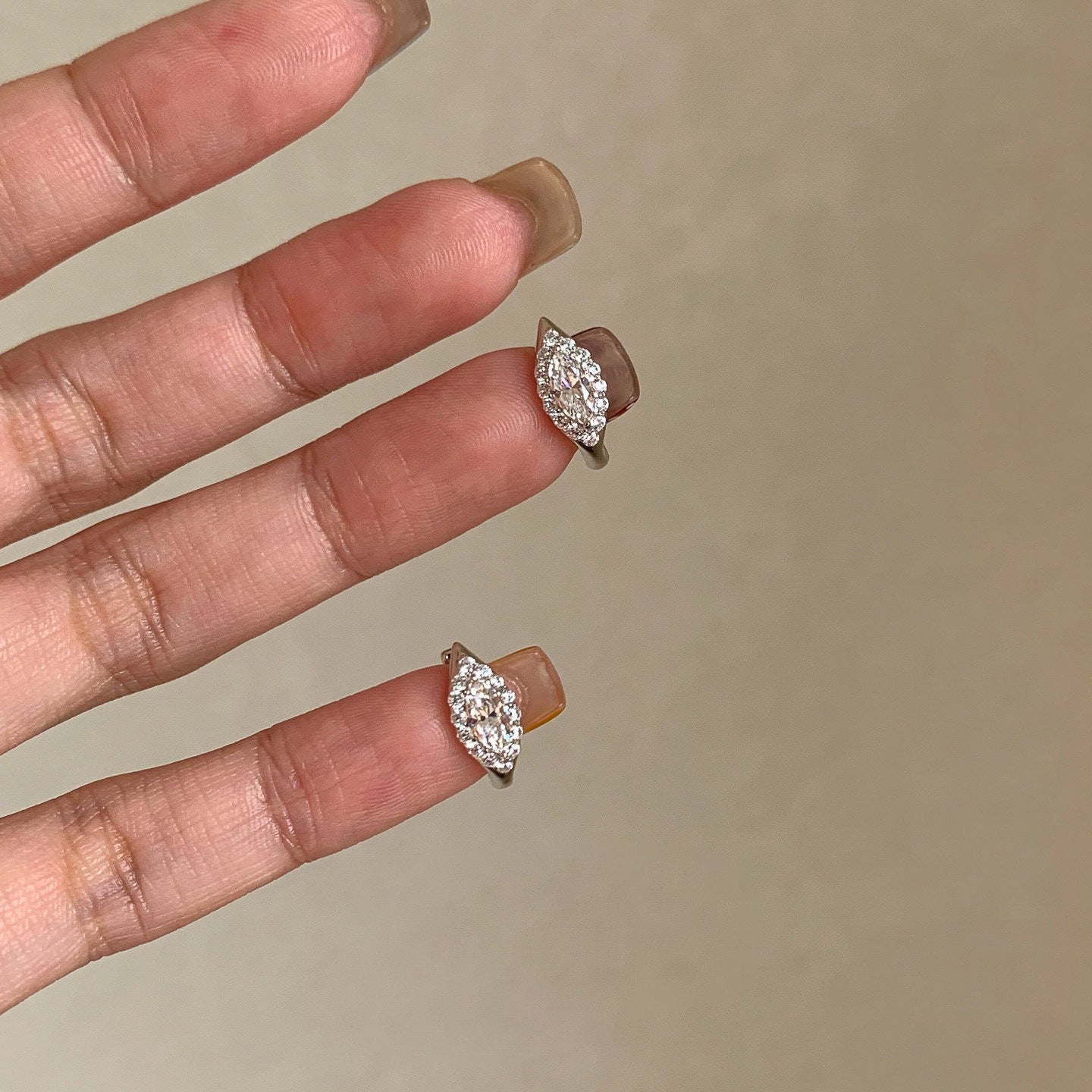 Horse Eye Diamond Inlaid Ear Clip Female Niche Exquisite High Earrings