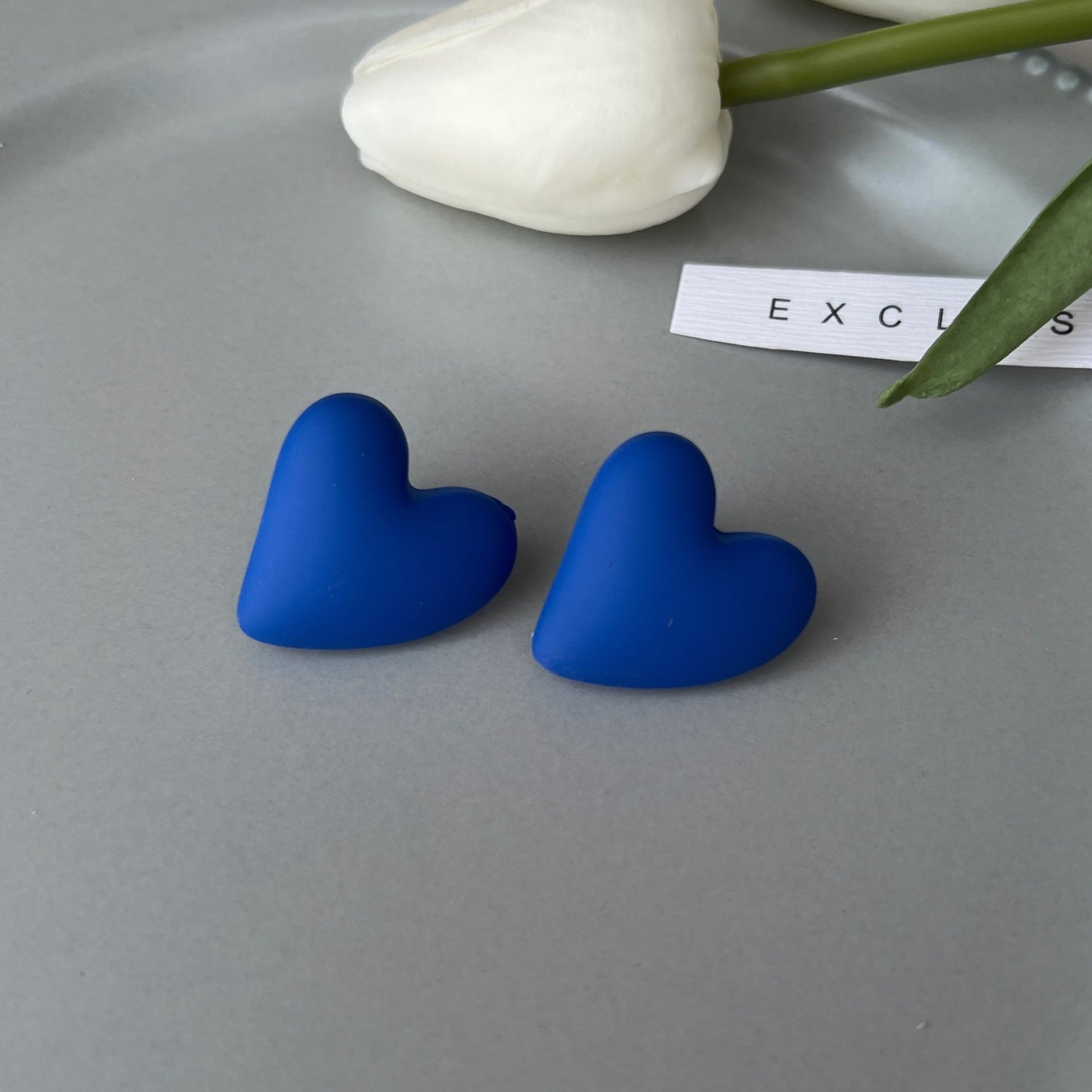 Ear Spray Paint Acrylic White Simple Stud Earrings