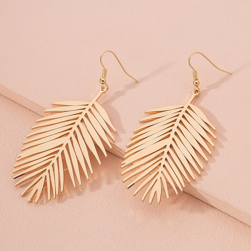 Women's Simple Graceful Large Fashion Personality Joker Trendy Earrings