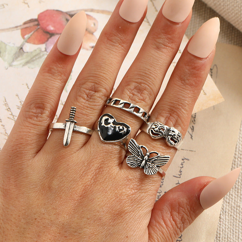 Clearance Vintage Creative Heart Hollow Butterfly Rings