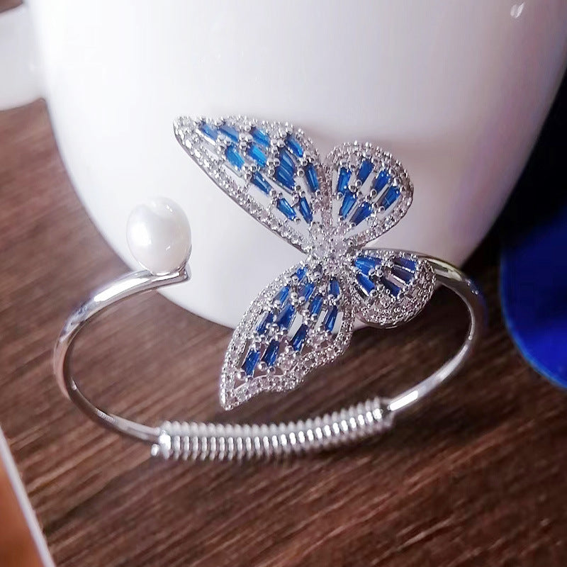 Women's Floral Hollow Glossy Chrysanthemum Fritillary Round Snake-shaped Bracelet