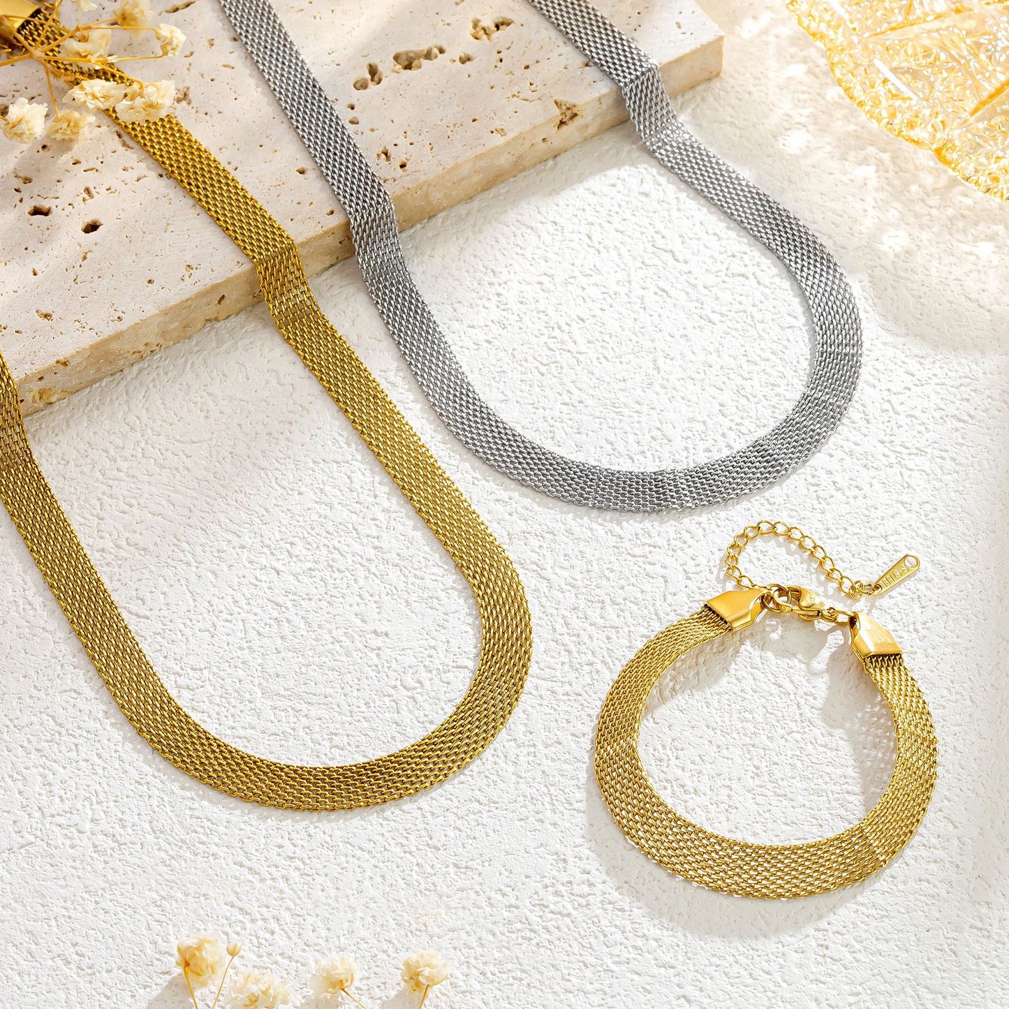 Women's Fashion Metal Clavicle Letter Collarbone Personalized Sexy Jewelry Set
