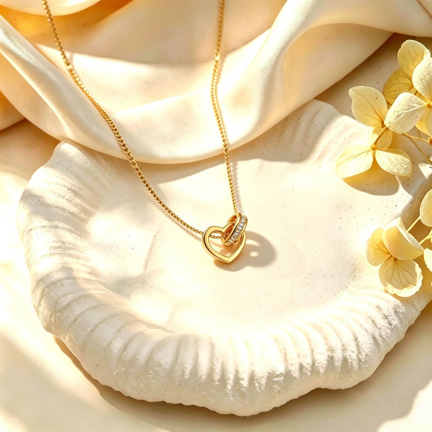Women's Roman Love Titanium Steel Fashion Gold Necklace