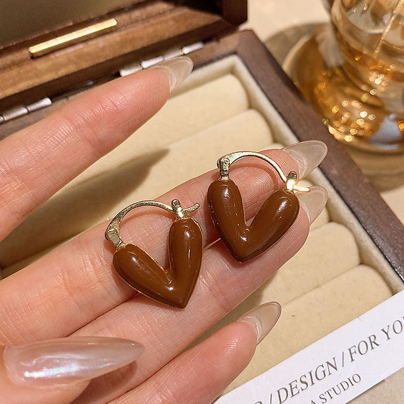 Boucles d'oreilles élégantes rétro en forme de cœur d'amour pour femmes