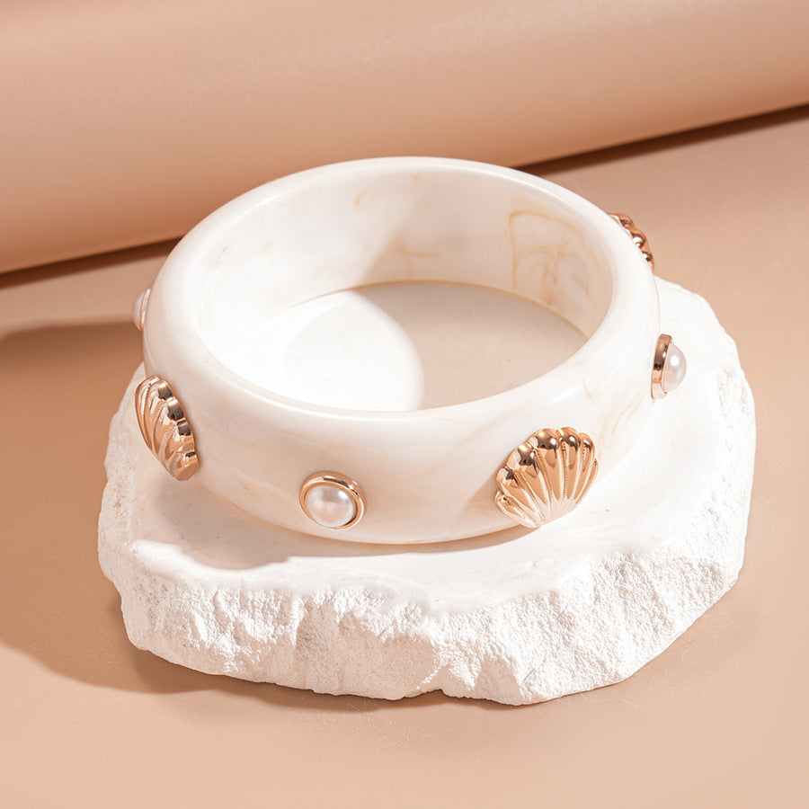 Women's Irregular Resin Minority Simple Retro Temperament Personality Fashion Design Unique Bracelets