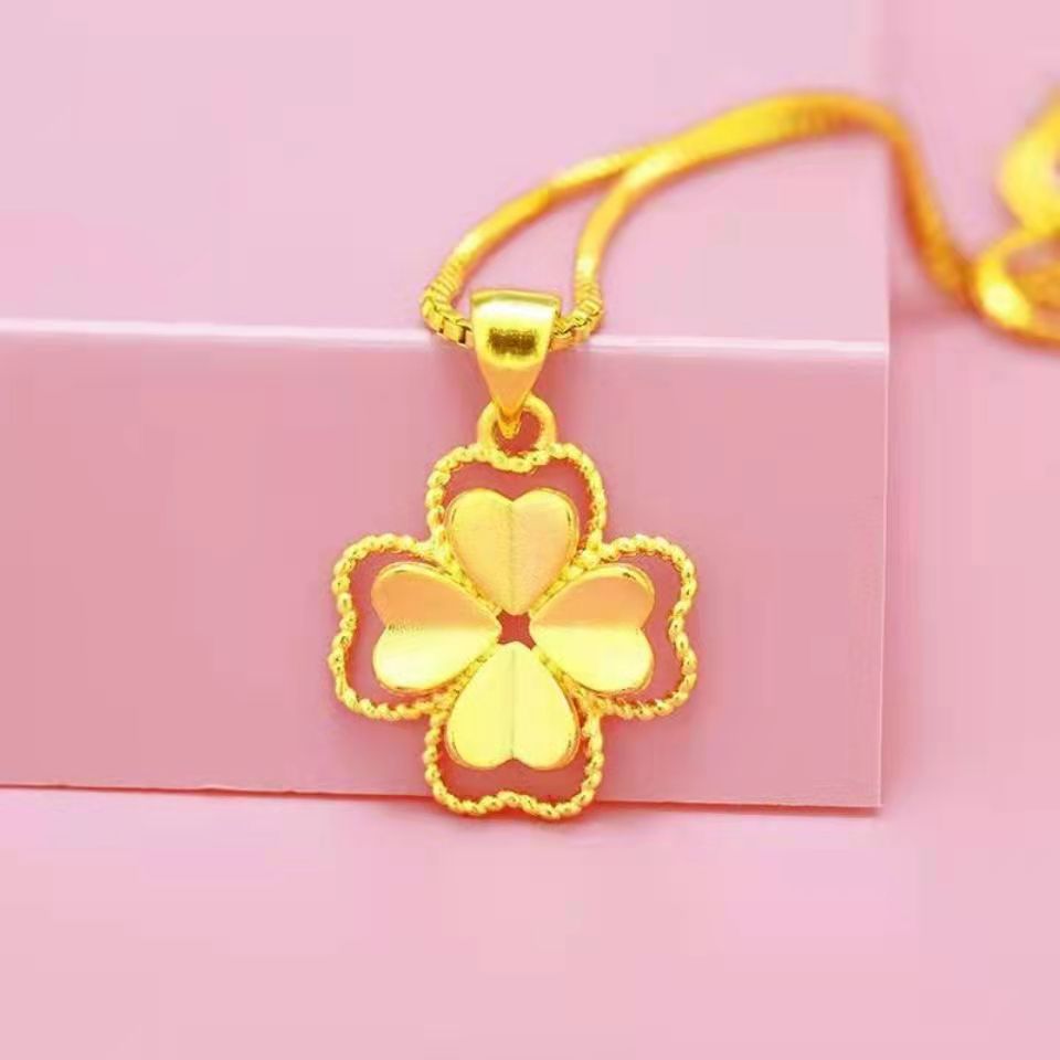Women's Placer Gold Clover Brass Plated Fashion Love Female Necklace