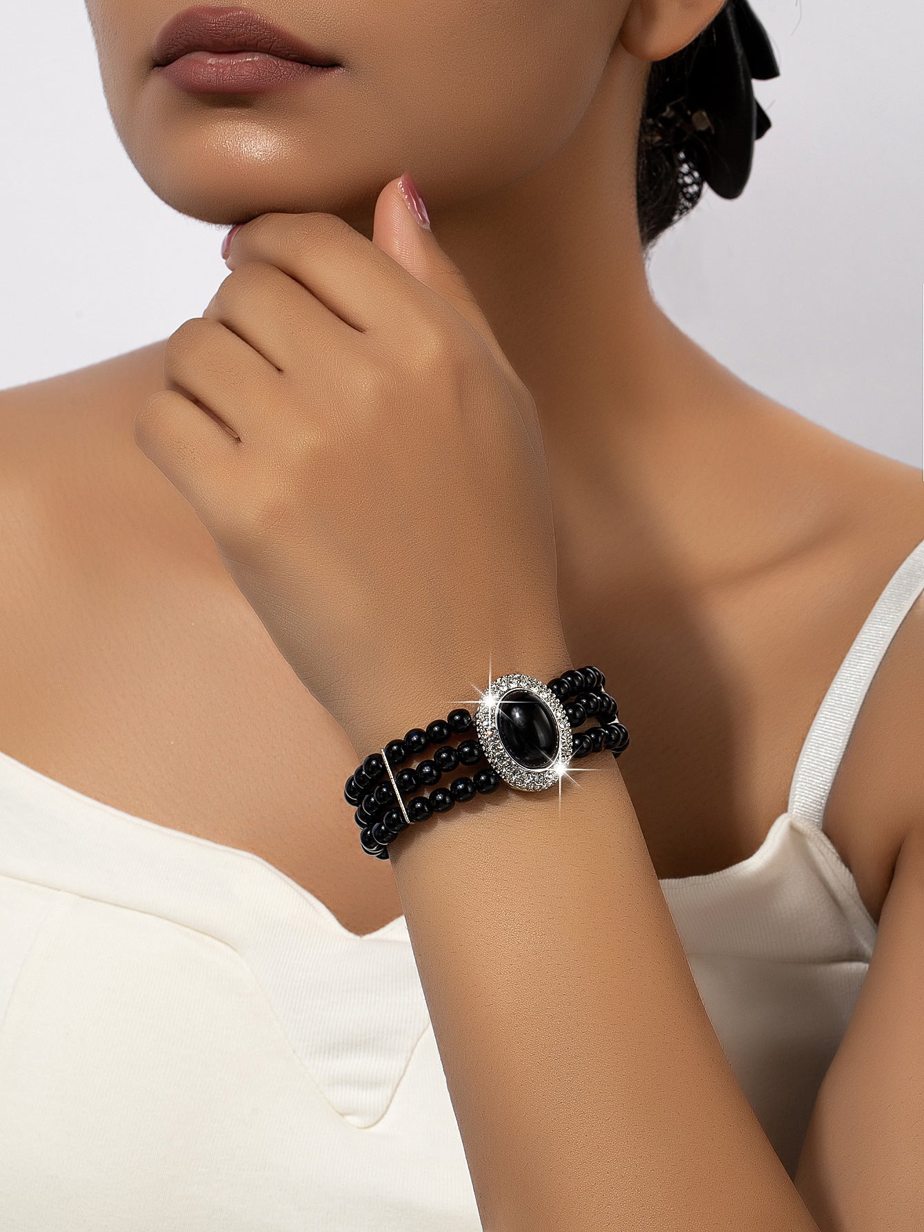 Französische elegante Vintage-Perlen-Diamant-Perlenarmbänder für Damen