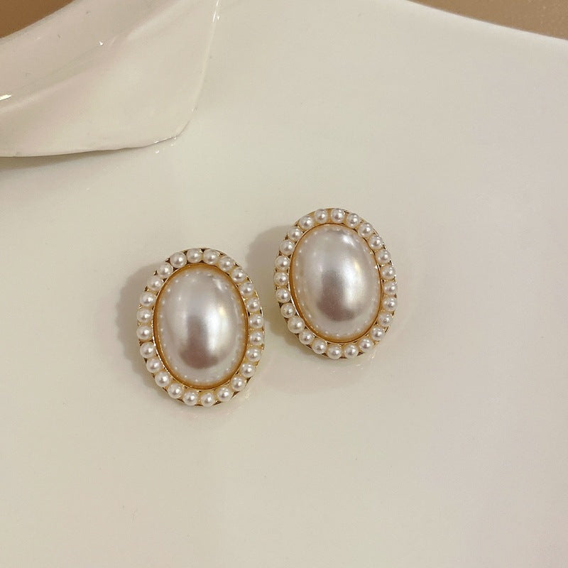 Women's Needle Retro Style Red Oval Pearl Earrings