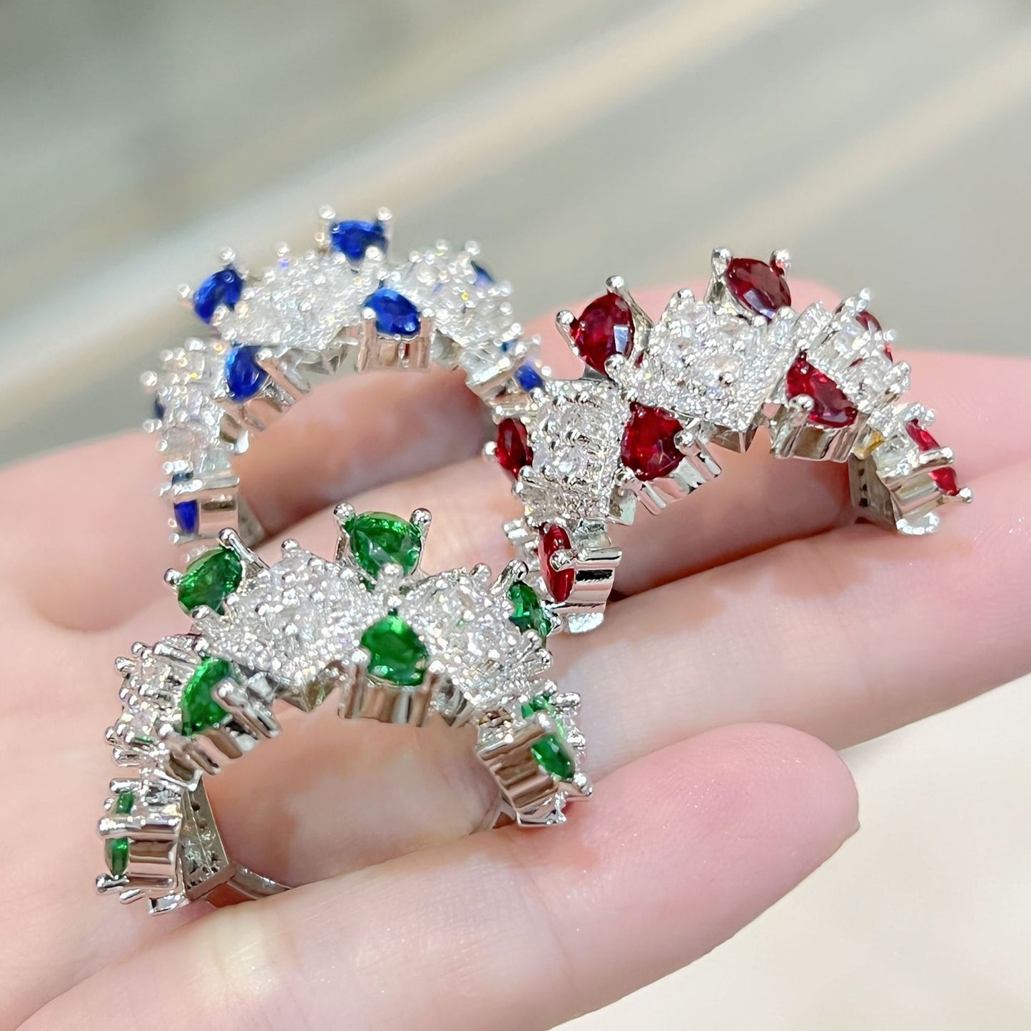 Bijoux Bagues incrustées de luxe en diamant rouge et bleu