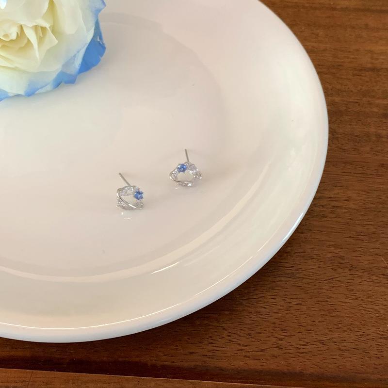 Women's Summer Diamond Planet Small Ear Niche Design Advanced Cold Style Rings