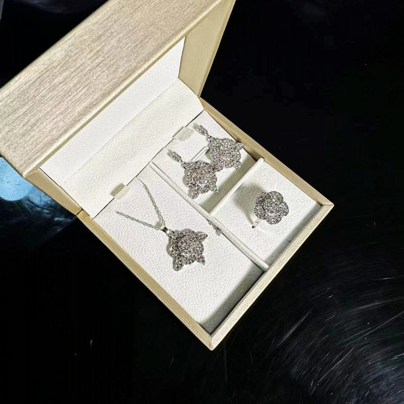 Women's Fashion Luxury Group Diamond Engagement Three-piece Necklaces