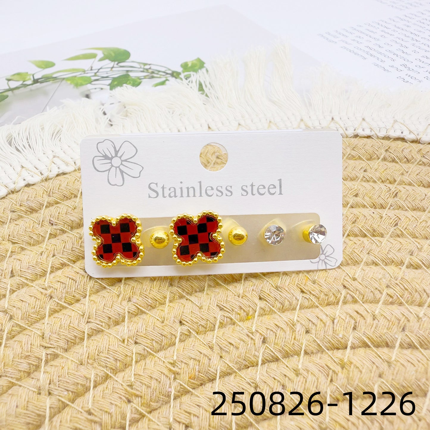 Women's Love Heart High-grade Stainless Steel Diamond Wild Trendy Golden Ear Stud Earrings