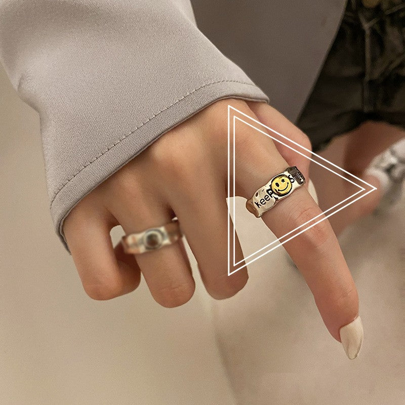 Women's Elegant Circle Creative Opening Smile Expression Retro Rings