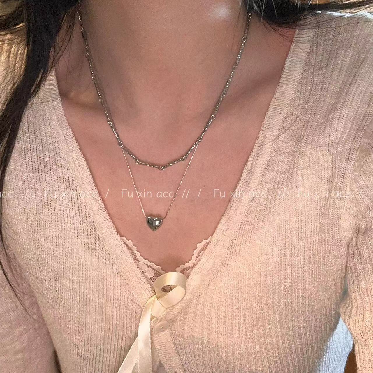 Women's Crescent For Light Luxury Minority High-grade Love Necklaces