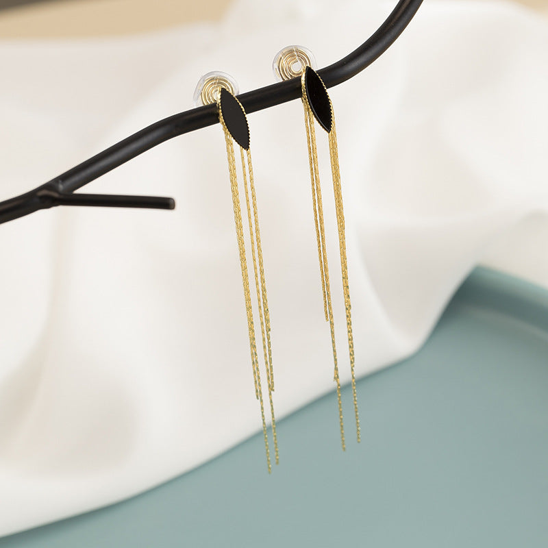 Women's Metal Long Fringe Slimming Light Luxury High-grade Mosquito Coil Earrings