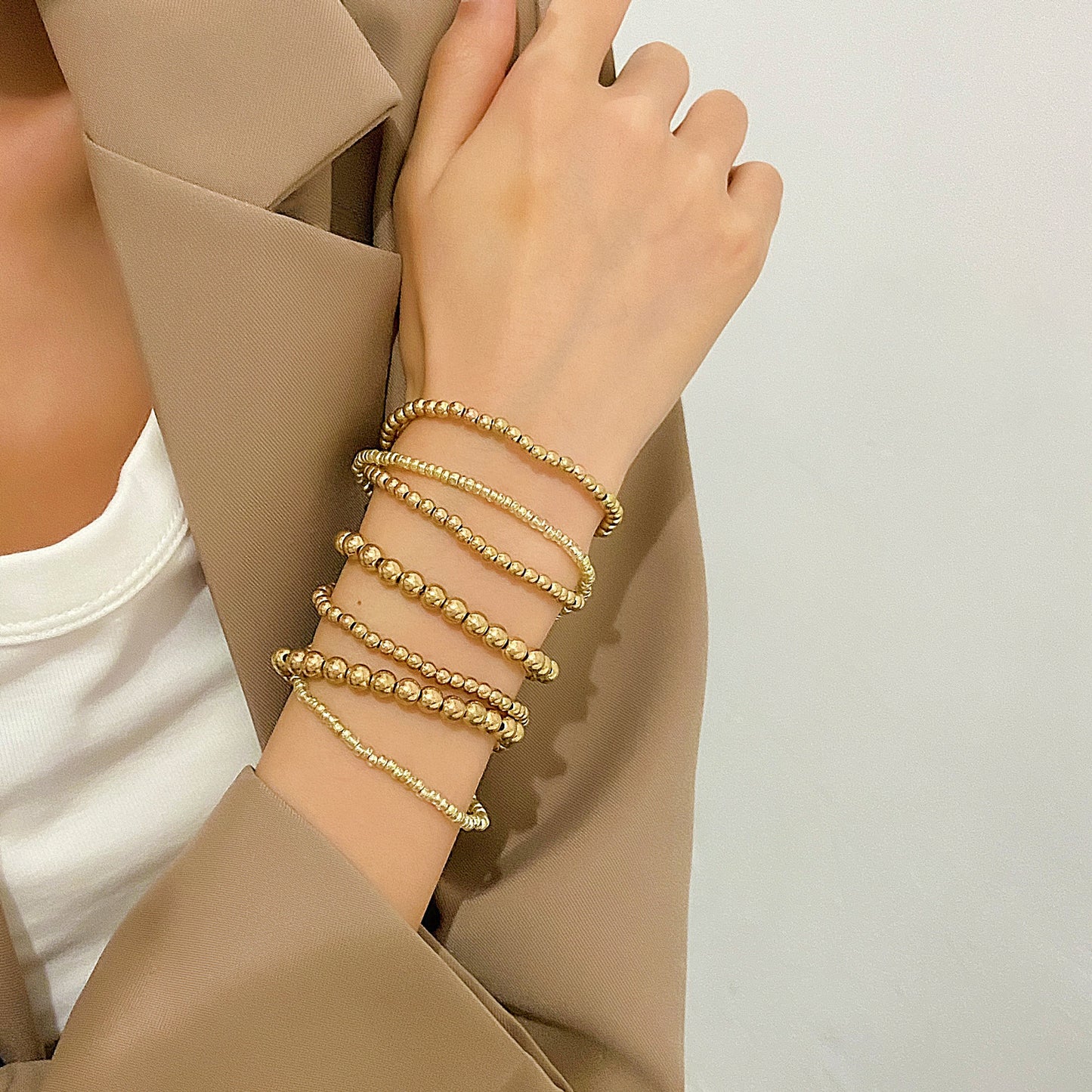 Women's Simple Style Imitation Pearl Suit Cold Geometric Bracelets