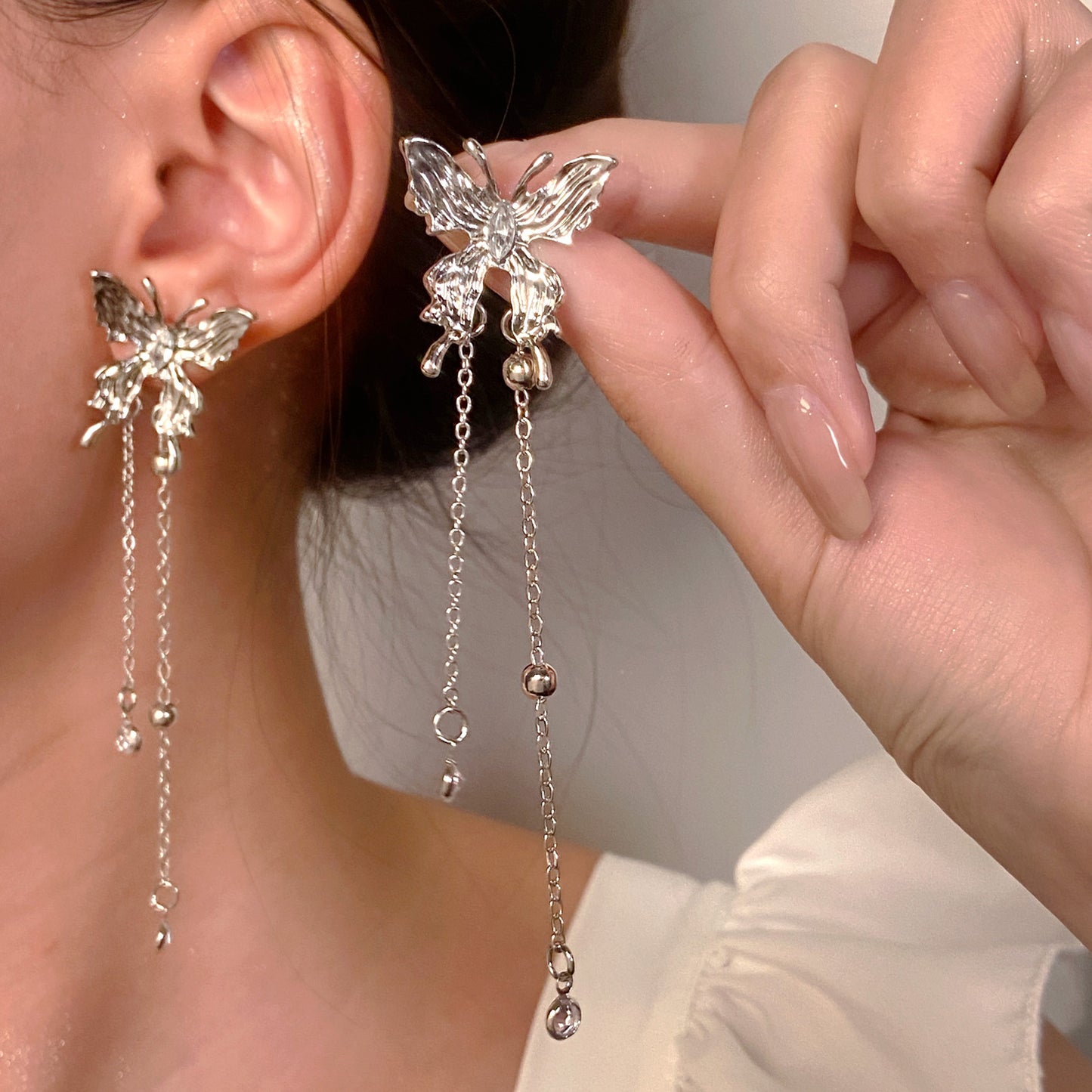 Women's Long Fringe Fashionable High-grade Design Sense Exaggerating Unique Earrings