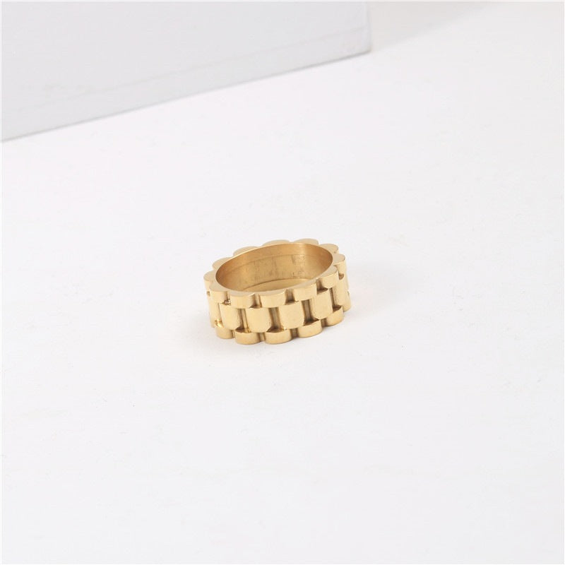 Good Texture Match French Elegant Titanium Steel Electroplating Tank Bracelet