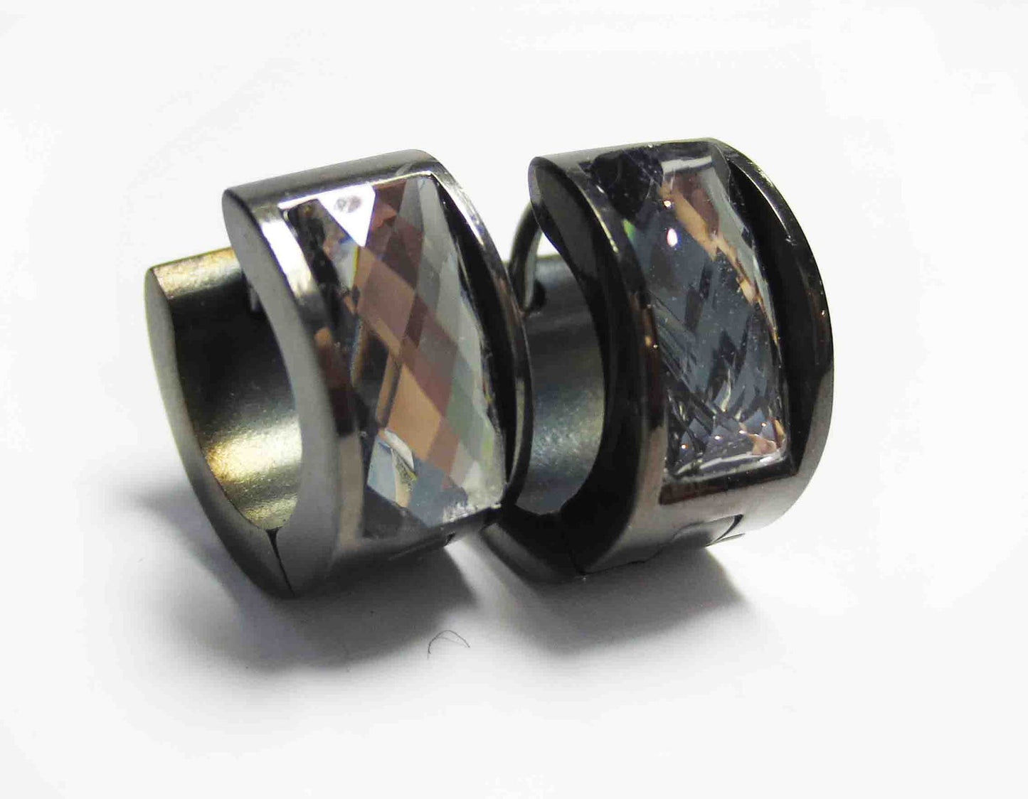 Women's & Men's Steel Clips Geometric Rhinestone Titanium Color Acrylic Ear Buckle