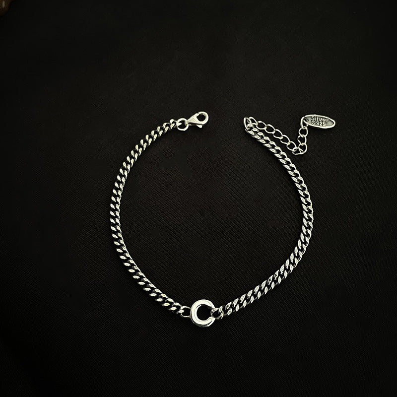 Damen-Armbänder im koreanischen Stil aus Sterlingsilber mit englischen Buchstaben „Special Interest“.