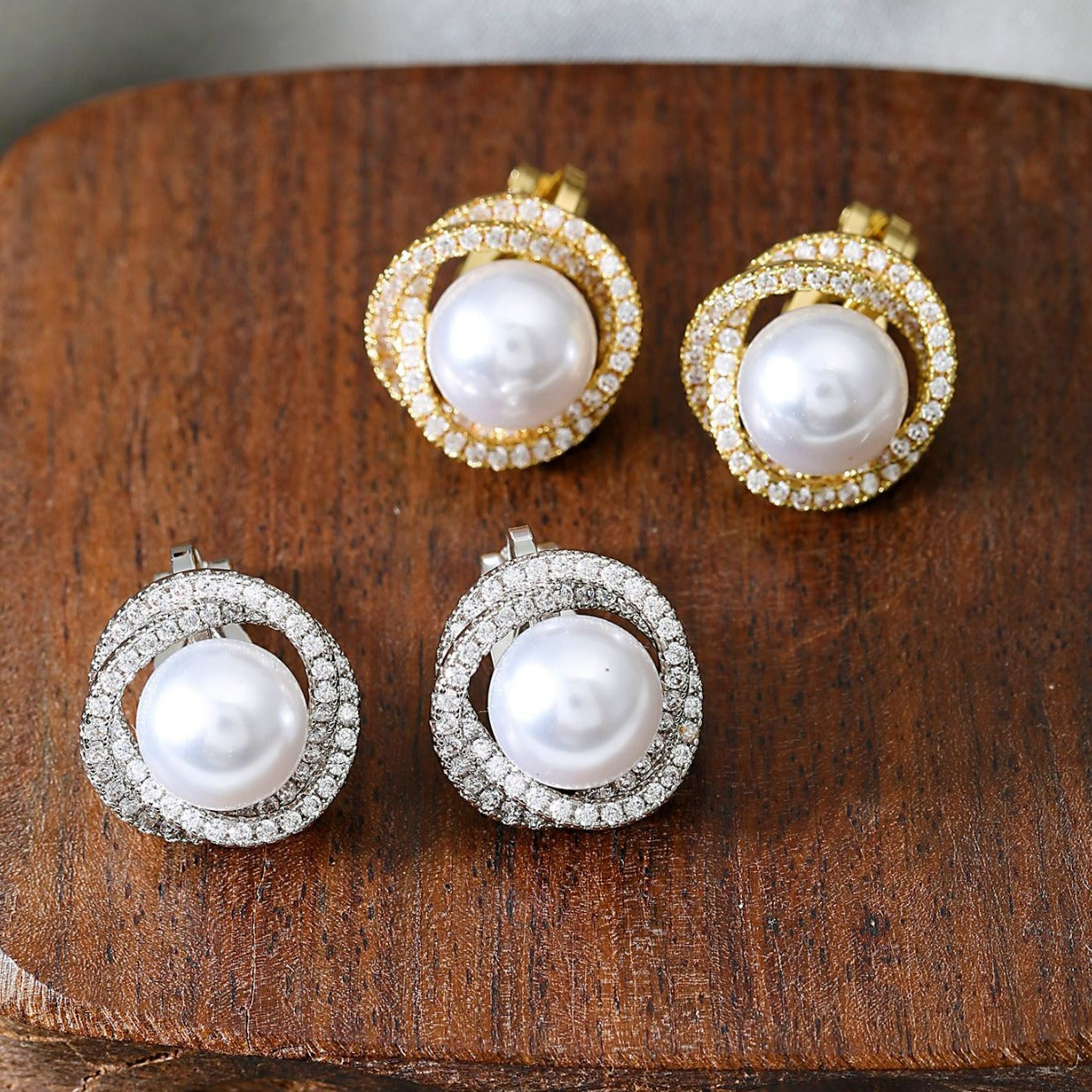 Women's Pearl High-grade Wear Simple Fashion Copper Inlaid Zircon Delicate Ear Clip